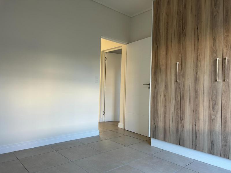 To Let 3 Bedroom Property for Rent in Sandown Western Cape